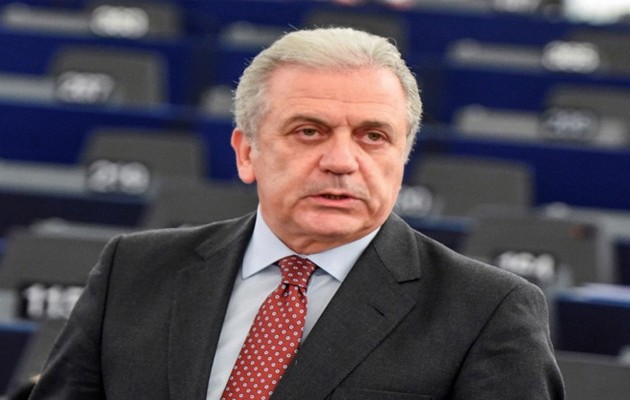 Αβραμόπουλος: Η Ε.Ε. έχει δέκα μέρες, αλλιώς η Σένγκεν καταρρέει
