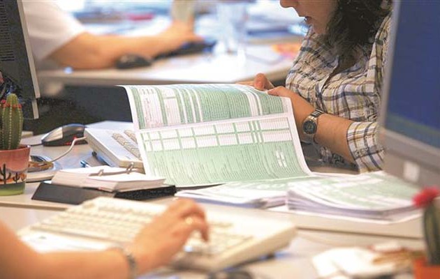 Ποιοι απαλλάσσονται από το φόρο για εισοδήματα έως 6.000 ευρώ