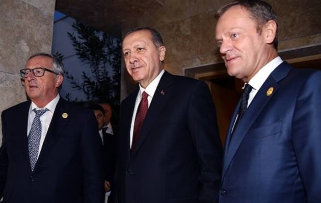 Ο Ερντογάν εκβιάζει την ΕΕ για τα τρία δισ. ευρώ για το προσφυγικό