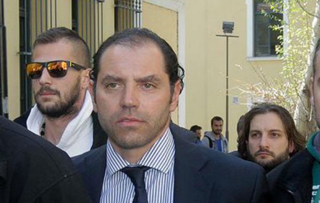 Ποιους καίνε οι διάλογοι φωτιά από το κύκλωμα εκβιαστών – Διαβάστε συνομιλίες