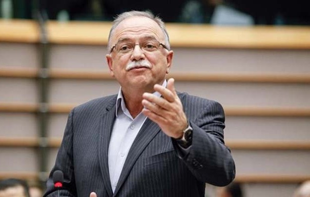Υψώνει τους τόνους στην ΕΕ ο Παπαδημούλης: “Πολεμοχαρής και προκλητικός ο Ερντογάν”