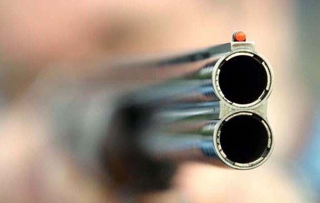 Δάσκαλος σκότωσε εν ψυχρώ 6 συναδέλφους του με αυτόματο όπλο