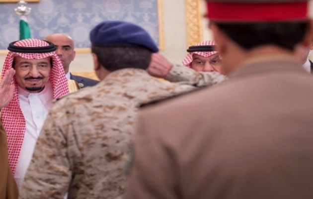 10 Σαουδάραβες στρατηγοί εκλιπαρούν να μην εισβάλει η χώρα τους στη Συρία