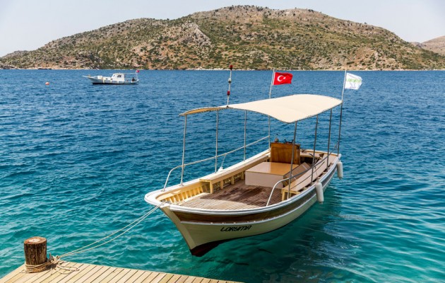 “Τέλειωσε” η Τουρκία! Κατέρρευσε ο τουρισμός της – Δείτε πόσο έπεσε!