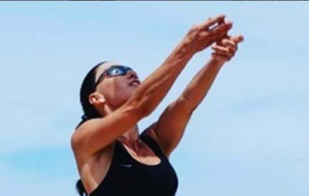 H Xατζηβασιλείου μας ευχήθηκε καλό μήνα χωρίς ρούχα (φωτο)