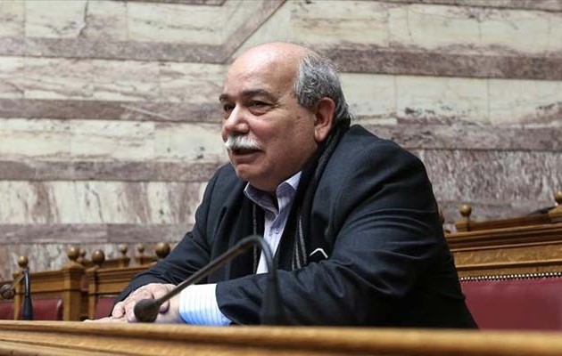 Ο Νίκος Βούτσης αποκάλυψε το πότε θα γίνει ανασχηματισμός