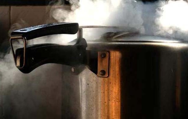 Πώς σκότωσε η χύτρα την 57χρονη στο Πέραμα