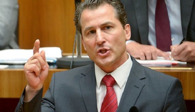 Αυστριακός πολιτικός: Οι πρόσφυγες είναι Νεάντερταλ