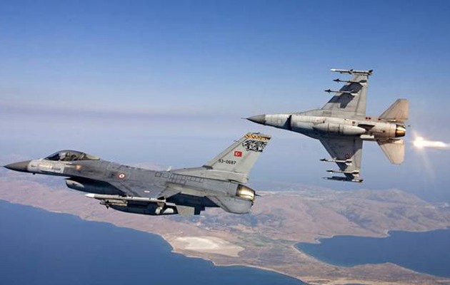 Νέες προκλήσεις Τούρκων: “Σουλάτσο” 10  πολεμικών αεροσκαφών στο Αιγαίο