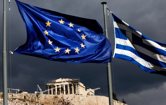 WSJ: Γιατί το ελληνικό πρόγραμμα μπαίνει ξανά σε επικίνδυνο δρόμο