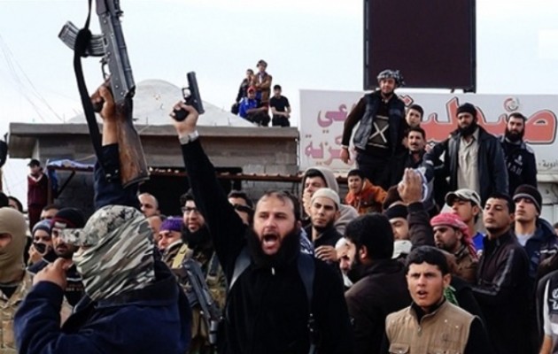 Το Ισλαμικό Κράτος κατέλαβε πόλη κοντά στα σύνορα με την Τουρκία