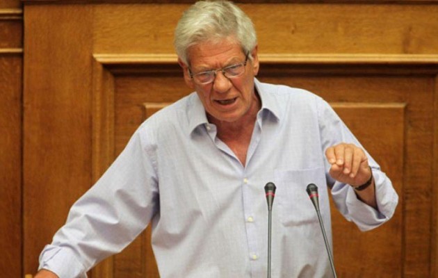 Στη “μαύρη λίστα” του Τσίπρα ο Μπαλαούρας για το “Μακεδονία”