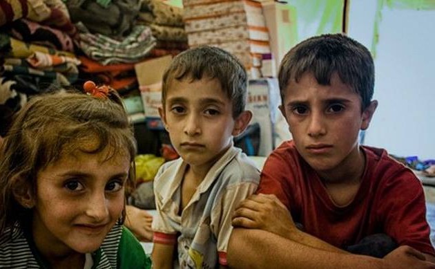 Τραγωδία: Στη Συρία οι άνθρωποι τρώνε γρασίδι για να μην πεθάνουν από πείνα