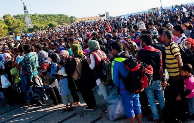 Σχεδόν 11.000 οι εγκλωβισμένοι πρόσφυγες στα νησιά του Β. Αιγαίου