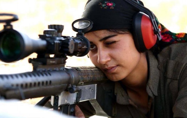 Το νέο “παιχνίδι” των Κούρδων – Καθαρίζουν τζιχαντιστές με ελεύθερους σκοπευτές