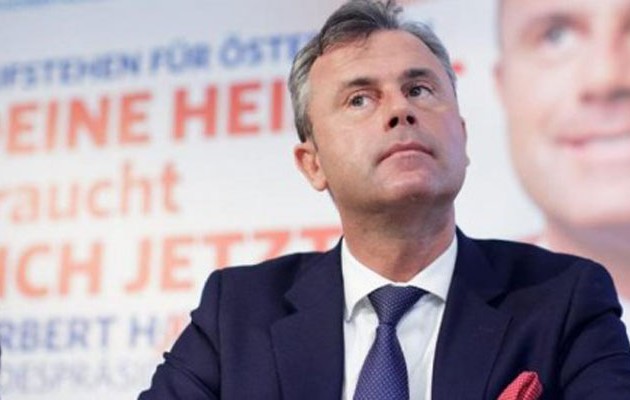 Φασιστοειδές από την Αυστρία απειλεί με έξοδο από τη Σένγκεν