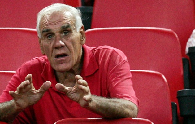 Αλέφαντος: Απίστευτες ατάκες  για ομοφυλόφιλους άνδρες και γυναίκες (βίντεο)