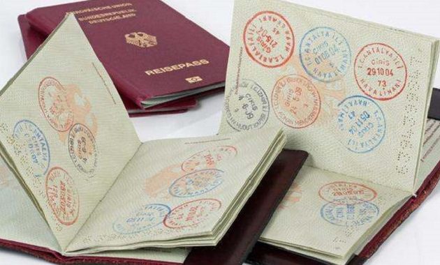 Γαλλο-γερμανικό χαστούκι σε Τουρκία: Αυστηρότερη βίζα για τους Τούρκους