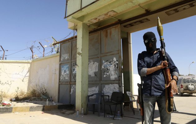 Εκτός ελέγχου η κατάσταση στη Λιβύη όπου κανείς δεν ξέρει τι γίνεται
