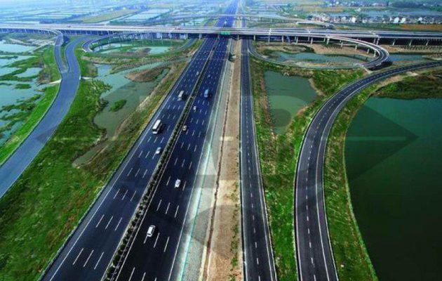 Ποια χώρα έχει 97.000.000 πληθυσμό και μόλις 84.000 αυτοκίνητα