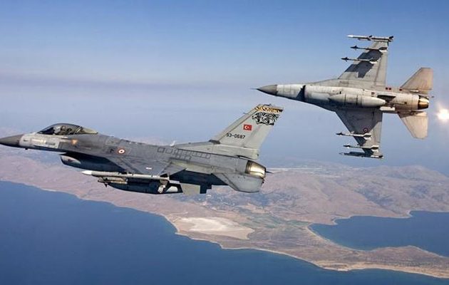 Οι Τούρκοι συνεχίζουν τις “βόλτες” στο Αιγαίο με διαρκείς παραβιάσεις