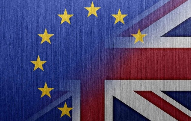 Το θρίλερ για το Brexit συνεχίζεται – Διχασμένη η Βρετανία