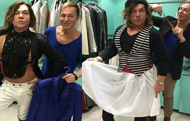 Με λαμέ και φουστανέλα σε πασαρέλα στα Σκόπια ο Τρύφωνας Σαμαράς  (βίντεο)