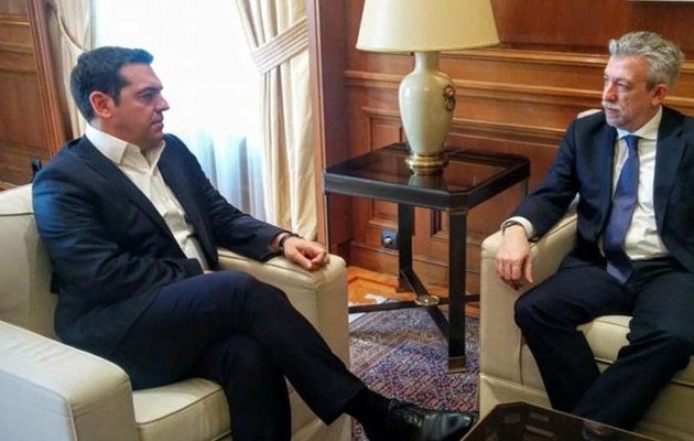 Τσίπρας σε Κοντονή: Μην κάνεις βήμα πίσω στην κάθαρση του ποδοσφαίρου