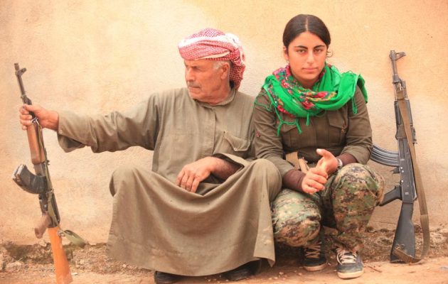 “Χτίζοντας τη Δημοκρατία χωρίς το κράτος”