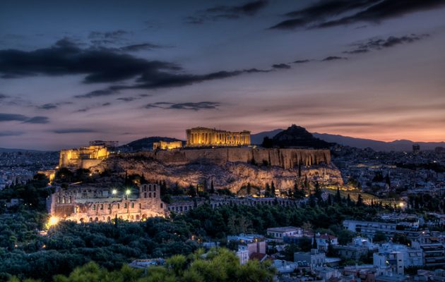 Κι όμως η Αθήνα παραμένει όμορφη (βίντεο)