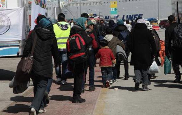 92 νέοι πρόσφυγες και μετανάστες στα νησιά μας