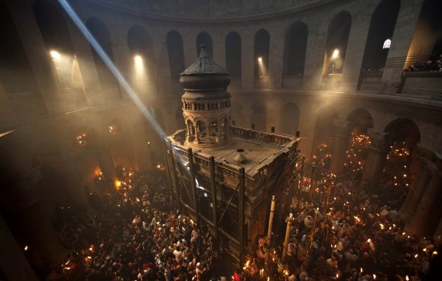 Οι προορισμοί που θα έχει το Άγιο φως στην Ελλάδα