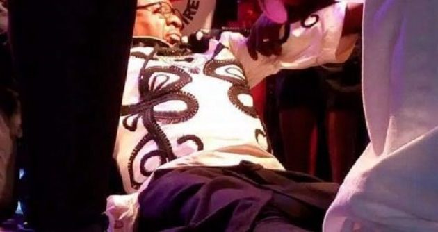 Πέθανε την ώρα που τραγουδούσε ο βασιλιάς της ρούμπα (βίντεο)