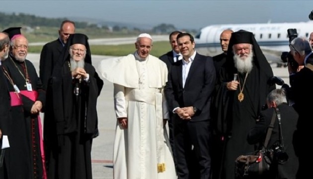 Μαζί Πάπας, Πατριάρχης, Αρχιεπίσκοπος και Τσίπρας για άμεση λύση στο προσφυγικό