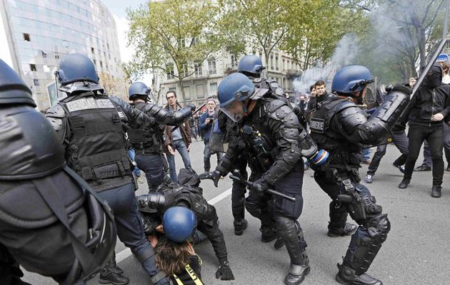 Άγρια επεισόδια στο Παρίσι για τις εργασιακές μεταρρυθμίσεις (βίντεο)