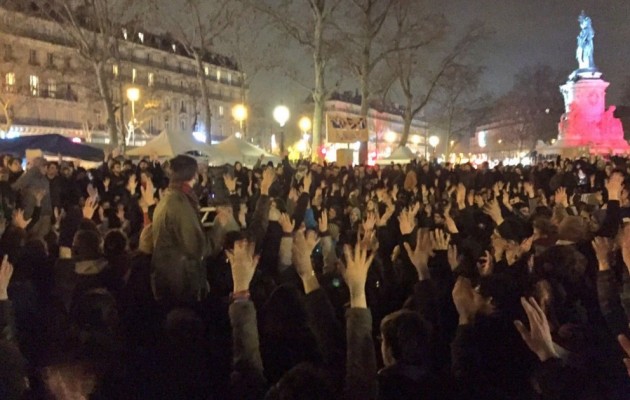 #NuitDebout – Οι αγανακτισμένοι επέστρεψαν στο Παρίσι (φωτο)