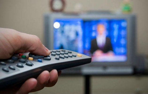 Λευτέρης Κρέτσος: “Έντονο ενδιαφέρον” για τις τέσσερις τηλεοπτικές άδειες