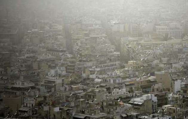 Συννεφιά και αφρικανική σκόνη την Πέμπτη