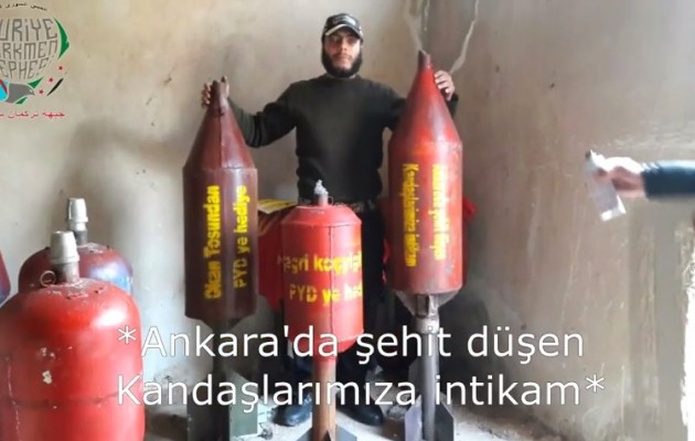 Τουρκμένοι (Τούρκοι) βομβαρδίζουν με φιάλες γκαζιού τους Κούρδους στο Χαλέπι (βίντεο)