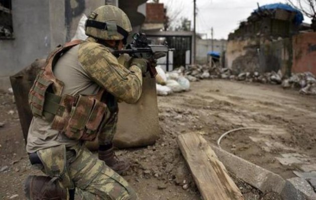 Οι Τούρκοι ετοιμάζουν επίθεση στους Κούρδους αντάρτες στο Ντιγιάρμπακιρ