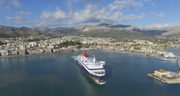 Κλείνει το λιμάνι της Χίου τουλάχιστον μέχρι τη Δευτέρα