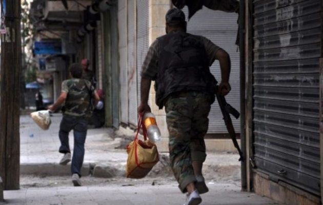 Ο στρατός της Συρίας συγκρούεται με το Ισλαμικό Κράτος στη νότια Δαμασκό