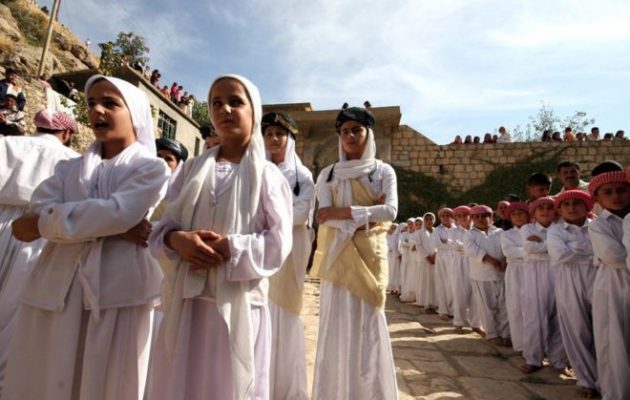 Ο Καναδάς δέχθηκε 800 Κούρδους Γιαζίντι πρόσφυγες από το Ιράκ