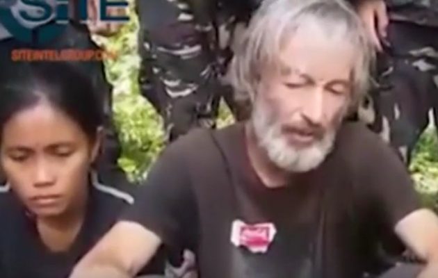 Όμηροι της Αμπού Σαγιάφ εκλιπαρούν για τη ζωή τους (βίντεο)