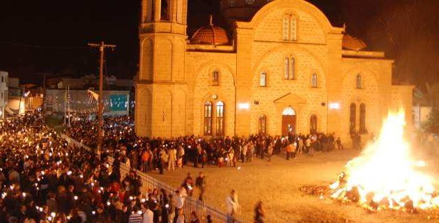 Από ποια εκκλησία έφυγε ο παπάς χωρίς να κάνει Ανάσταση γιατί νευρίασε