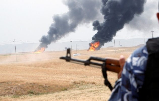 Οι Κούρδοι έτρεψαν σε φυγή τους τζιχαντιστές με την έναρξη της επίθεσης (βίντεο)