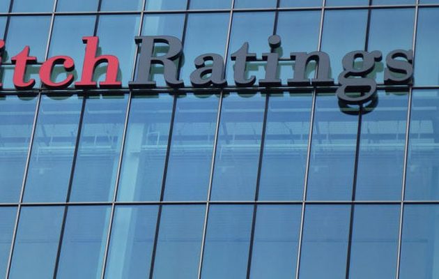 Fitch: Η συμφωνία μειώνει τα ρίσκα μιας νέας κρίσης ρευστότητας