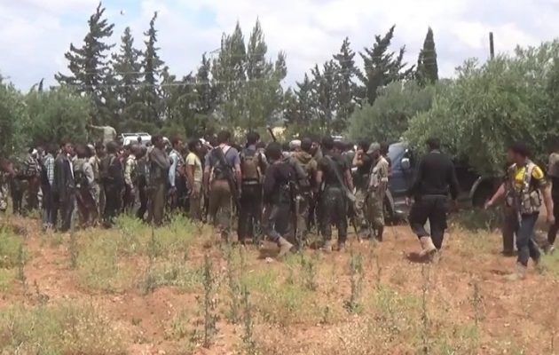 Ο FSA παραδίδει την πόλη Μαρέα στους Κούρδους – Υπό πολιορκία του ISIS η Αζάζ
