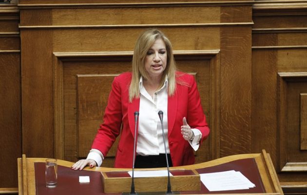 Υποτακτική του Μητσοτάκη η Γεννηματά: Ζητάει εκλογές τώρα με την ίδια φτηνή ρητορική