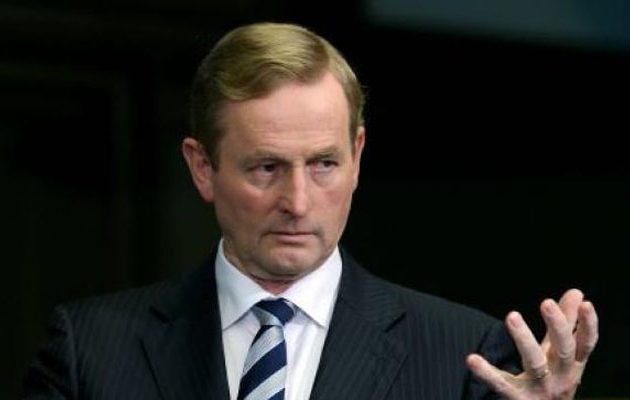 Επανεξελέγη πρωθυπουργός της Ιρλανδίας ο Κένι